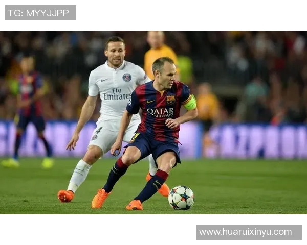 足球巨星经典过人瞬间解析 盘点那些令人惊叹的技巧与速度之美